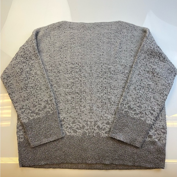 Eileen Fisher gray sweater r23-12 - Picture 3 of 3
